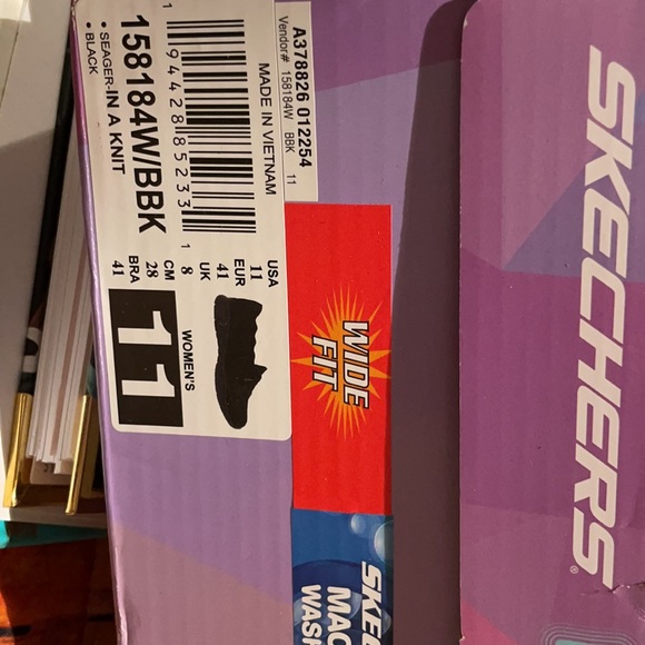 Skechers memory foam knit sneaker scallop edge - Picture 11 of 16